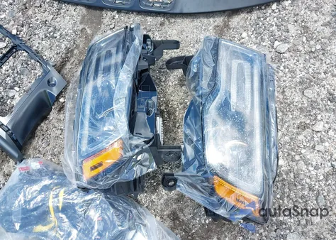 2016 Jeep Grand Cherokee Srt Night z USA, uszkodzony, nr VIN PARTS4AJEEP